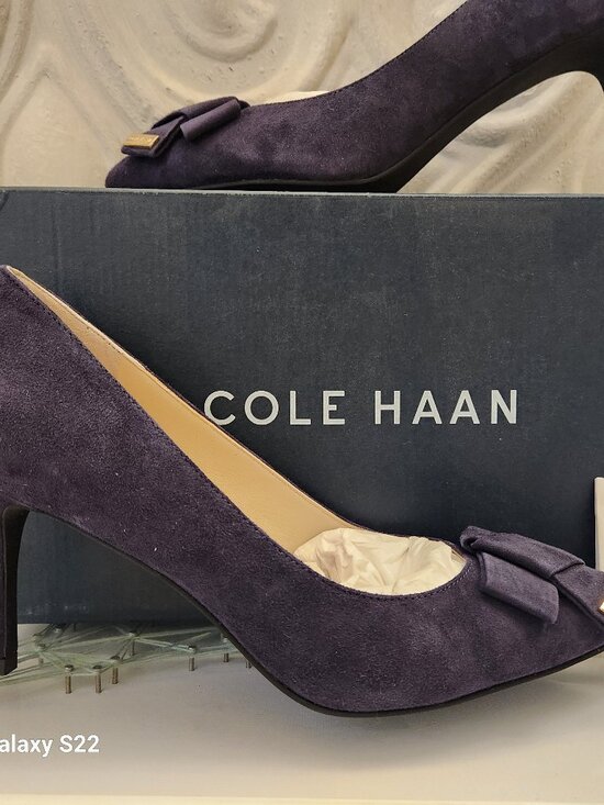 Cole Haan Shoes - Cole Haan Suede Leather "Ina Pump 75" Marine Blue. NIB. Size 9